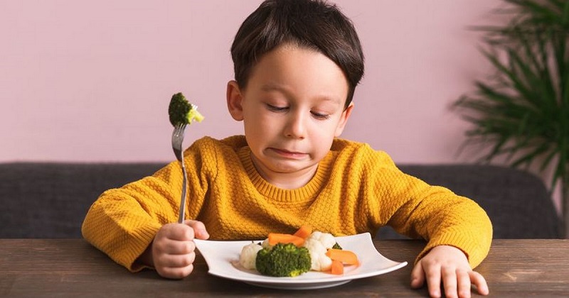 Bật mí những cách bổ sung lượng protein cần thiết cho trẻ biếng ăn