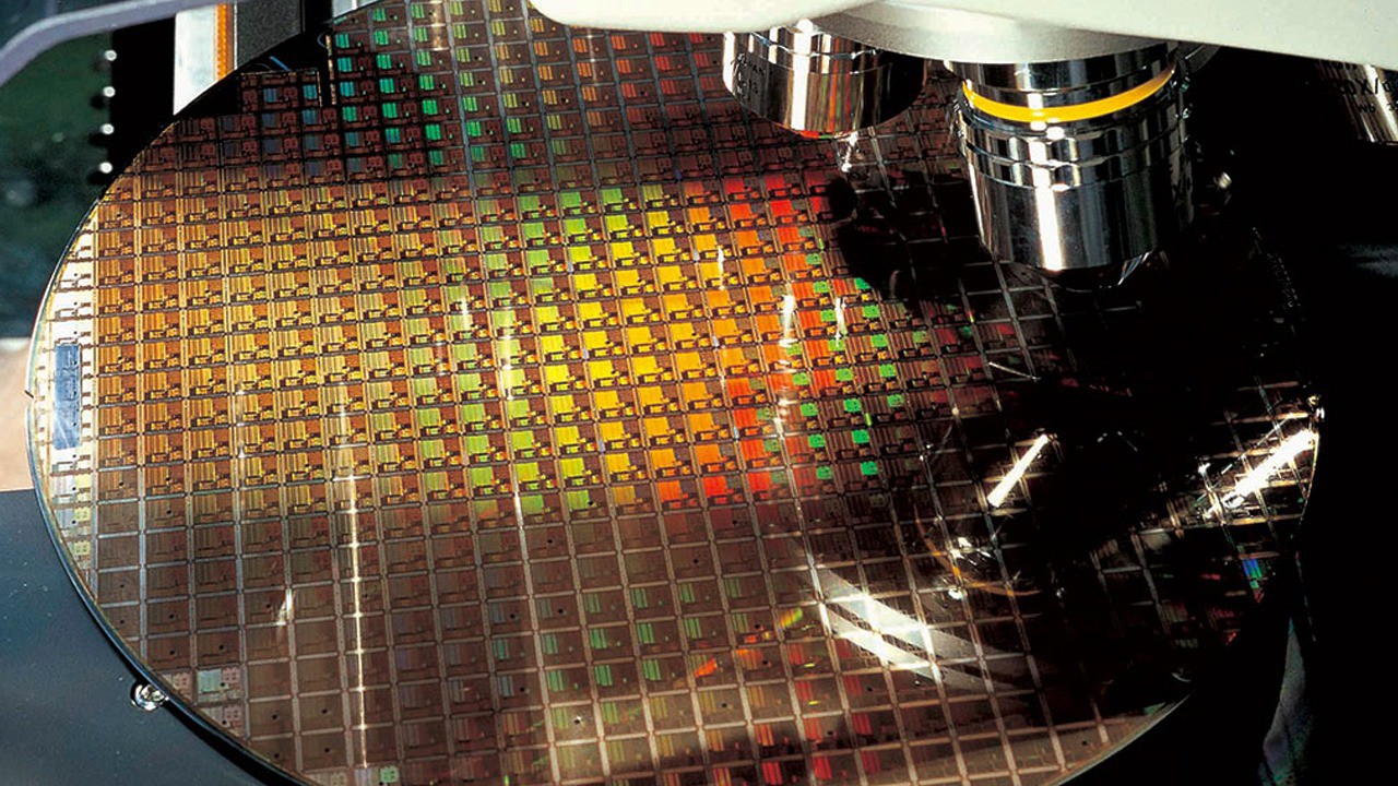  IBM sử dụng công nghệ xử lý 2 nanomet